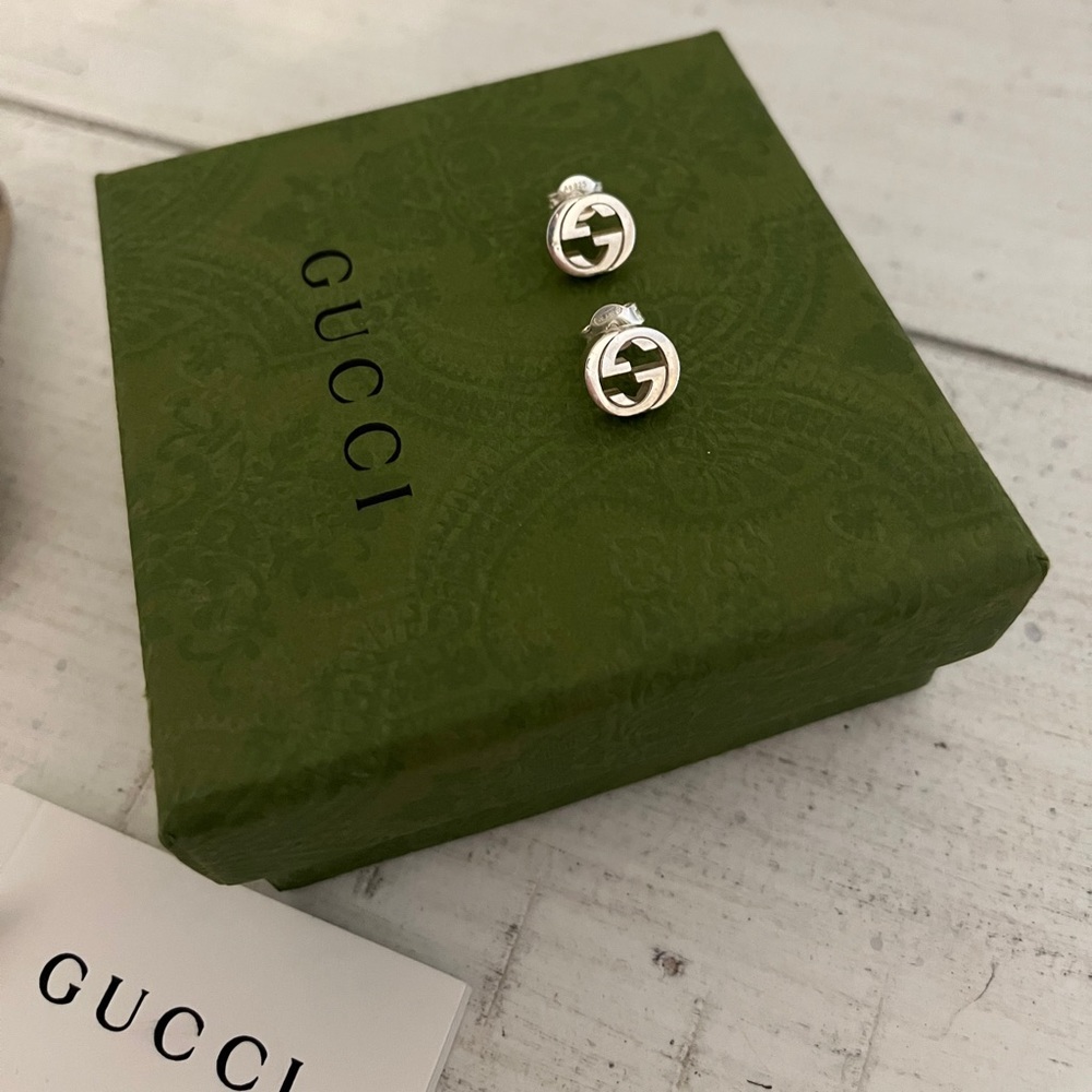 Gucci stud earrings